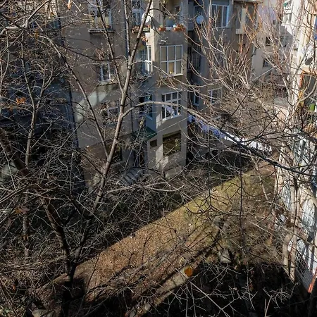 ✵family Home✵ Slaveykov Square @ Top Center Apartment