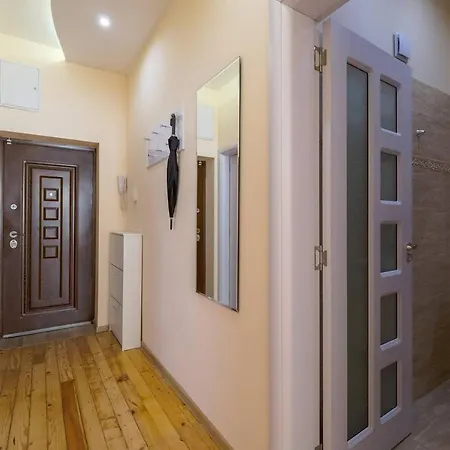 Apartment ✵family Home✵ Slaveykov Square @ Top Center